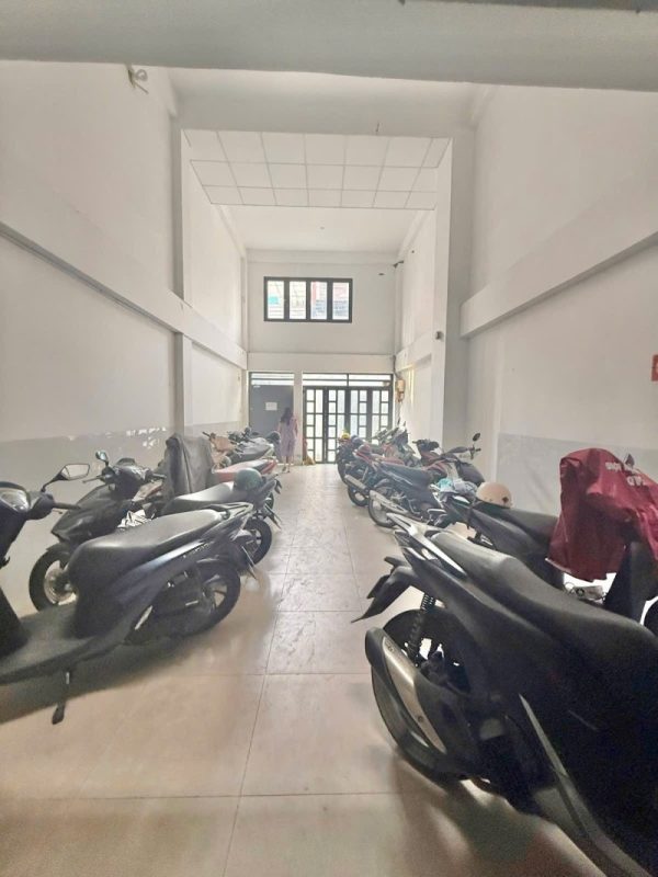 Bán Nhà Hẻm 71 Trịnh Đình Trọng Phường Tân Phú
